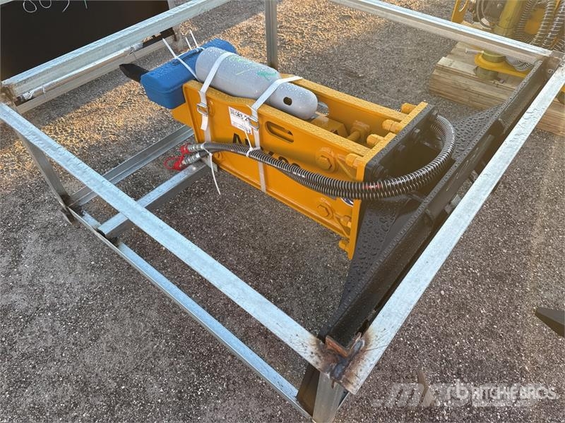 LYALS ALS680 18 in Skid Steer Breaker (Unused) Hydraulhammare