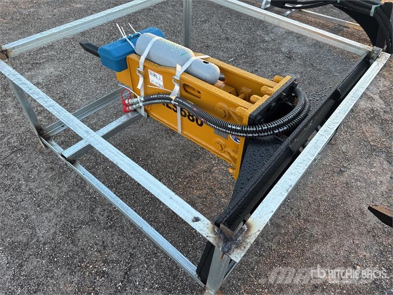 LYALS ALS680 18 in Skid Steer Breaker (Unused) Hydraulhammare
