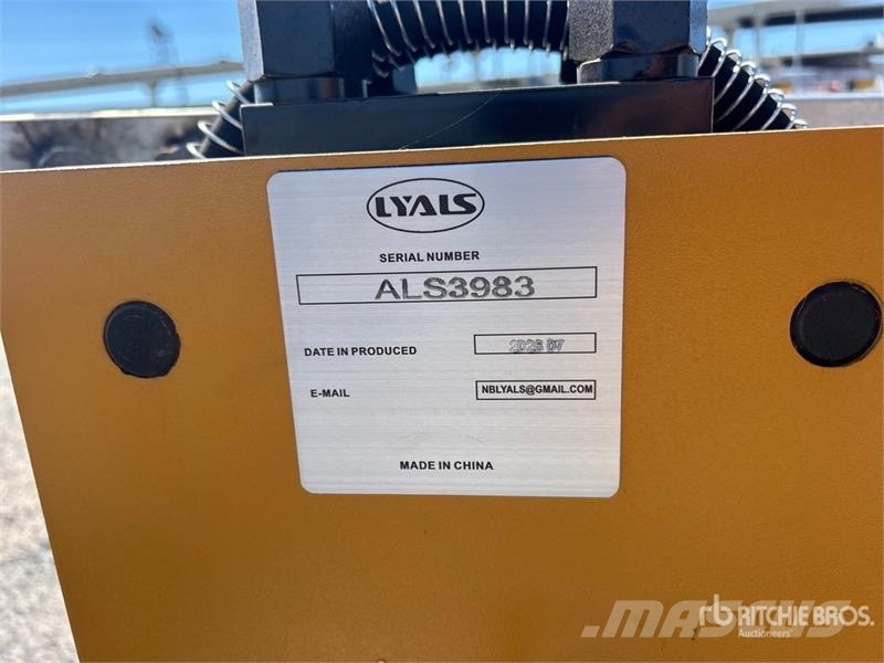 LYALS ALS680 Skid Steer Post Driver (Unused) Fencing equipment
