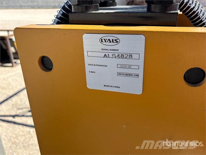  LYALS ALS680 Skid Steer Post Driver (Unused) Equipos de vallado