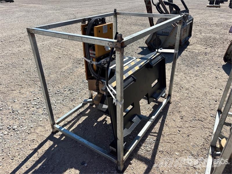  LYALS ALS680 Skid Steer Post Driver (Unused) Equipos de vallado