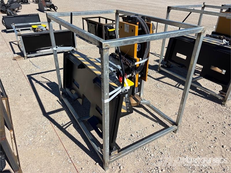  LYALS ALS680 Skid Steer Post Driver (Unused) Equipos de vallado