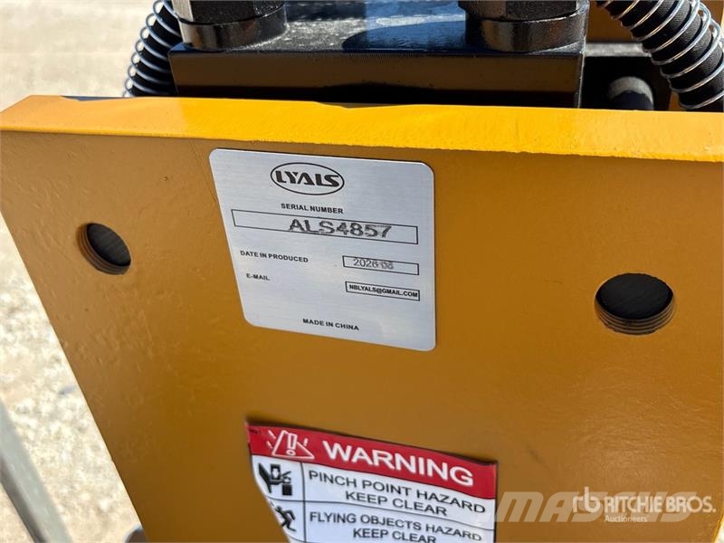  LYALS ALS680 Skid Steer Post Driver (Unused) Equipos de vallado