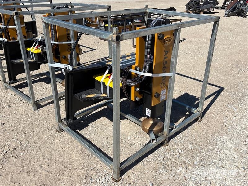  LYALS ALS680 Skid Steer Post Driver (Unused) Equipos de vallado