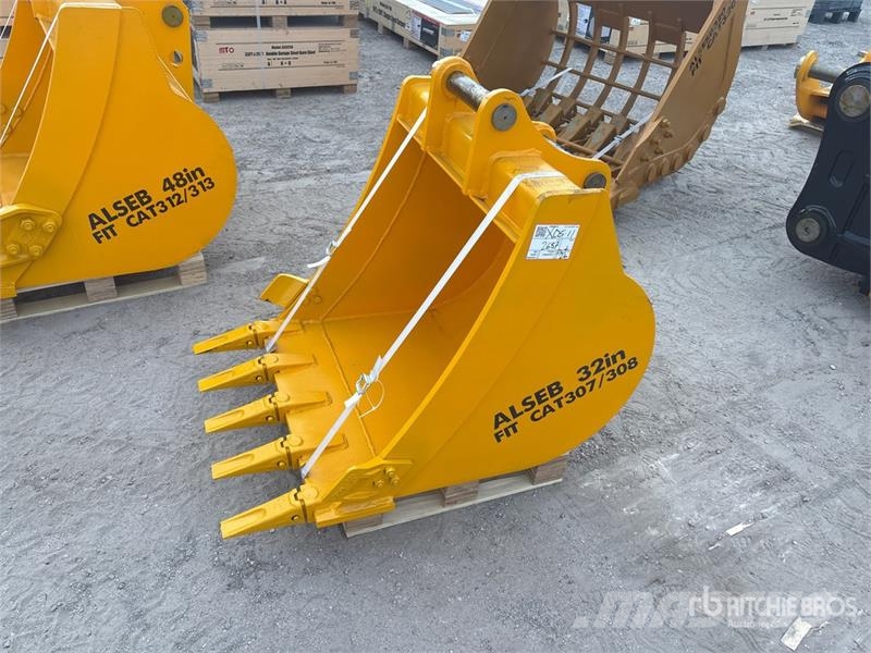 LYALS ALSEB08 32in Excavator Bucket (Unused) Kašike / Korpe