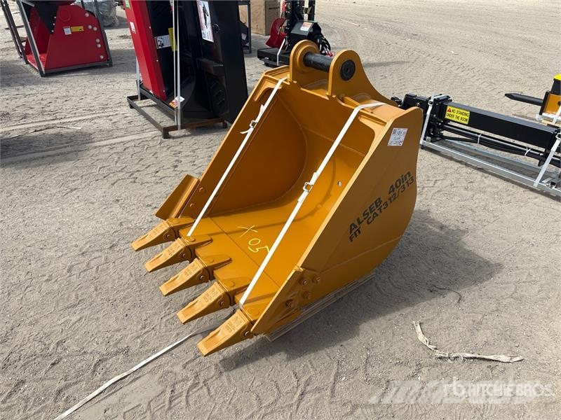  LYALS ALSEB313 40 in Digging Excavator Bucket - Fi Cucharones