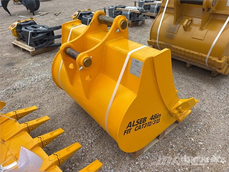 LYALS ALSEB313 48 in Digging Excavator Bucket - Fi Baldes