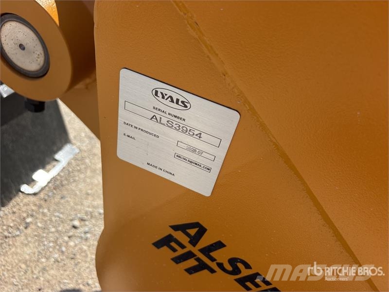 LYALS ALSENB336 40 in Digging Excavator Bucket (Un Skuffer