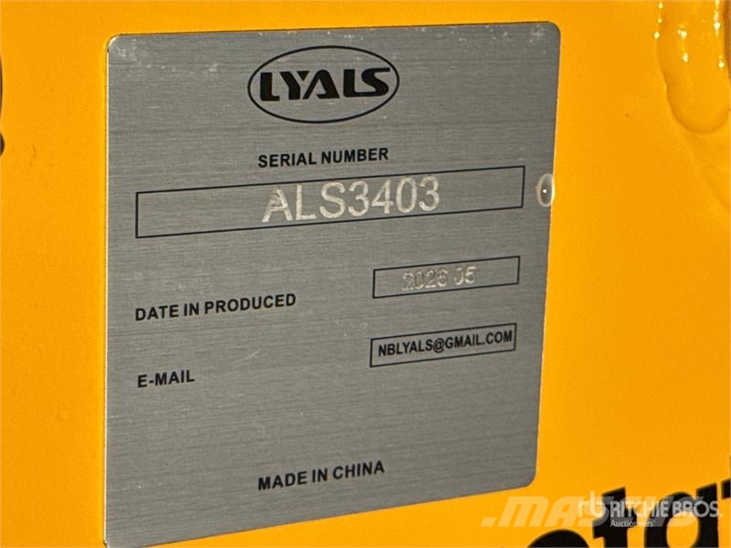 LYALS ALSERB08 47 in 360 Rotating bucket Excavator Buckets
