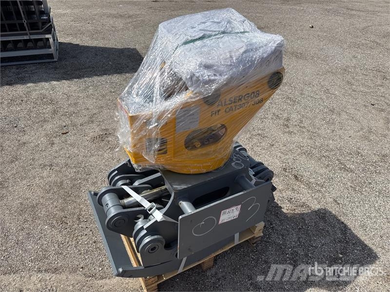 LYALS ALSERG60 20 in Excavator Grapple - Fits Cat Grabilice