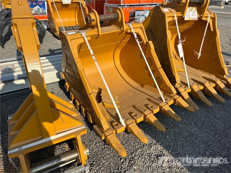  LYALS ALSJD210 48 in Digging Excavator Bucket - Fi دلاء
