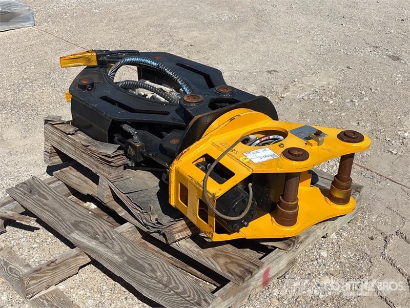 LYALS Rotating Excavator Grapple - Fits 3 - 8 Ton Garras