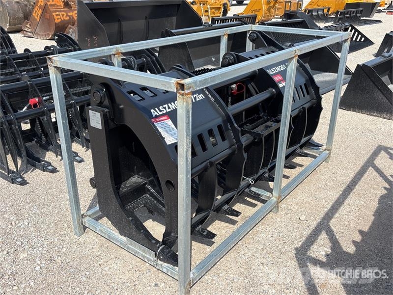 LYALS ZMQ01 72 in Skid Steer Root Rake (Unused) Kreiselheuer/-wender
