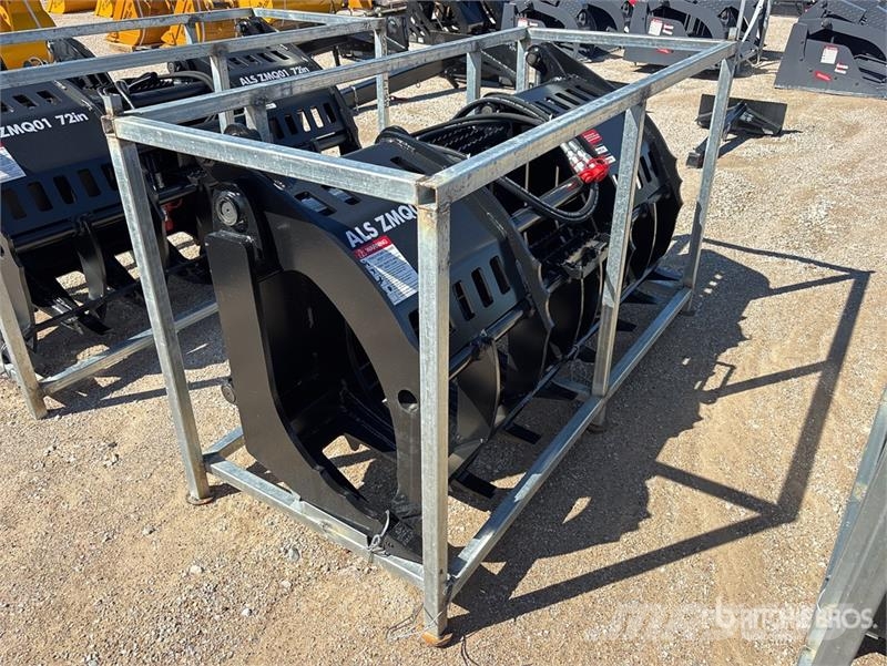 LYALS ZMQ01 72 in Skid Steer Root Rake (Unused) Ancinhos e espalhadores de feno