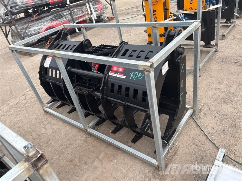 LYALS ZMQ01 Skid Steer Grapple (Unused) 兩爪吊夾