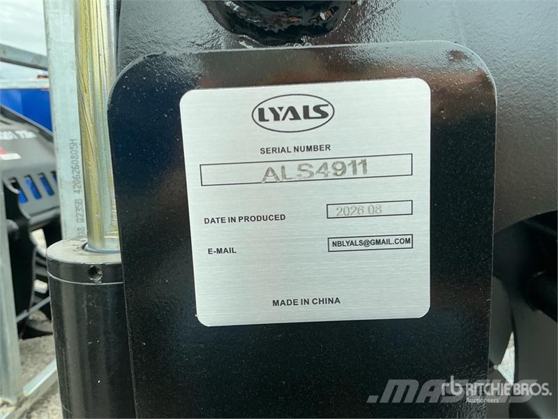  LYALS ZMQ01 Skid Steer Grapple (Unused) 집게