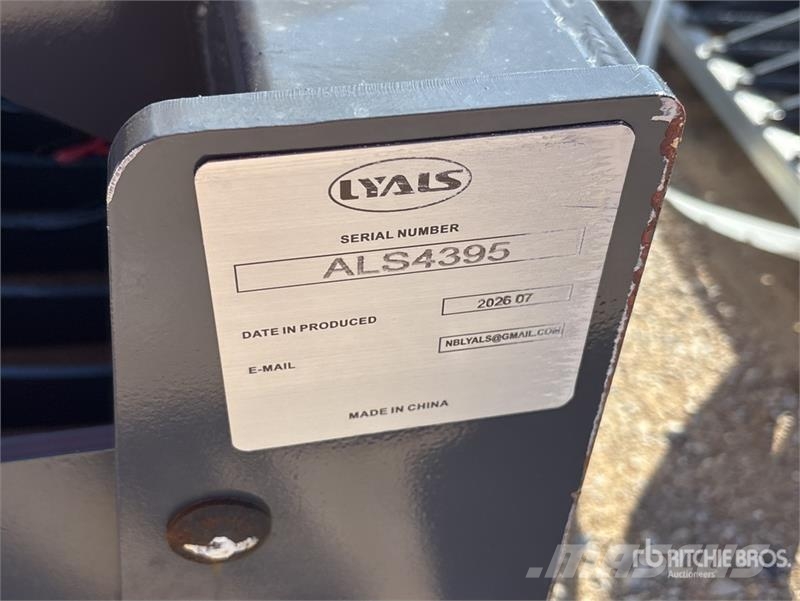  LYALS ZMQ04 78 in Skeleton Skid Steer Grapple (Unu Grappin