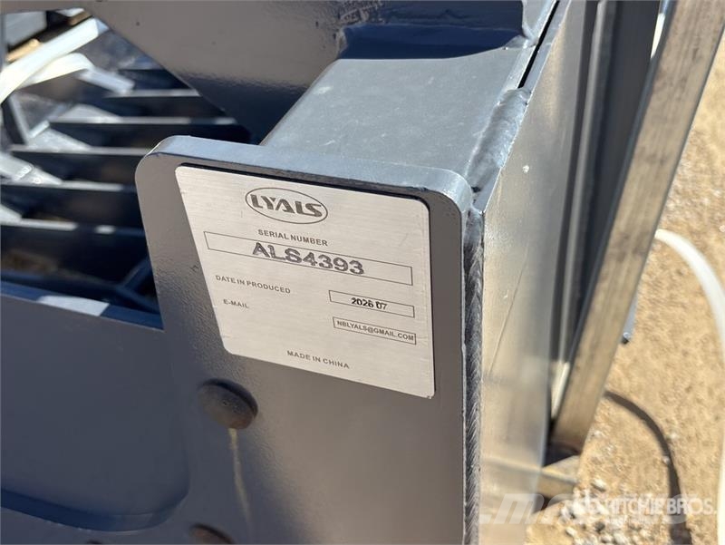 LYALS ZMQ04 89 in Skeleton Skid Steer Grapple (Unu Grappin