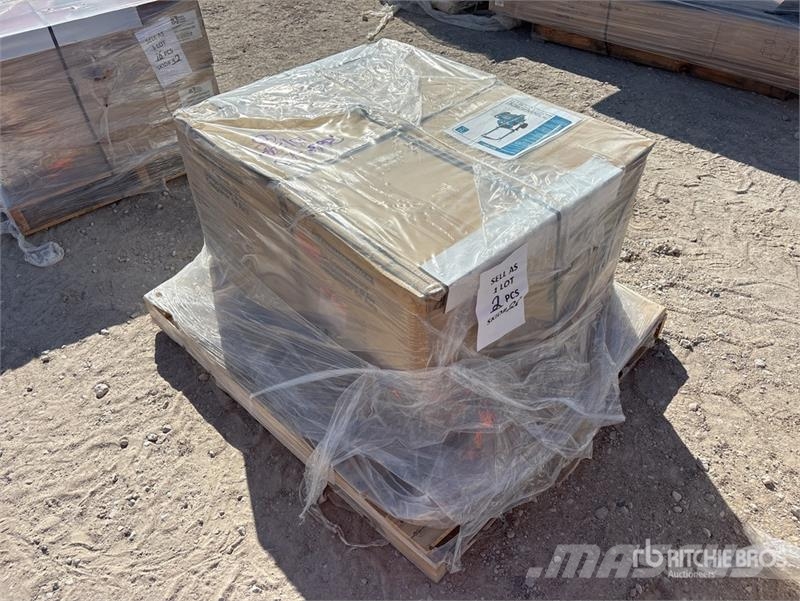 MAC of (2) MAC 5200 Electric 5 gal Air Compressor Kompressoren