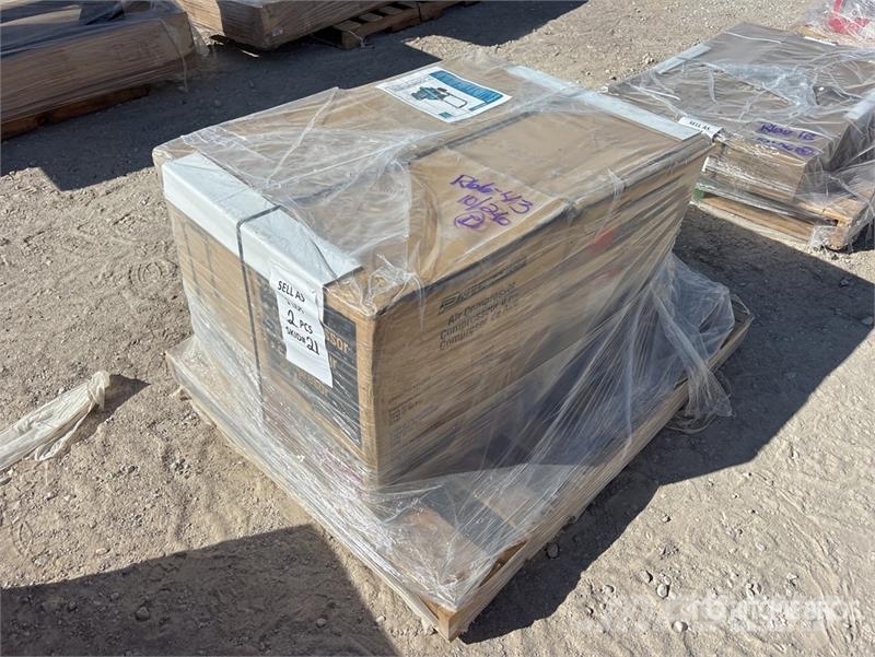 MAC of (2) MAC 5200 Electric 5 gal Air Compressor Kompressoren