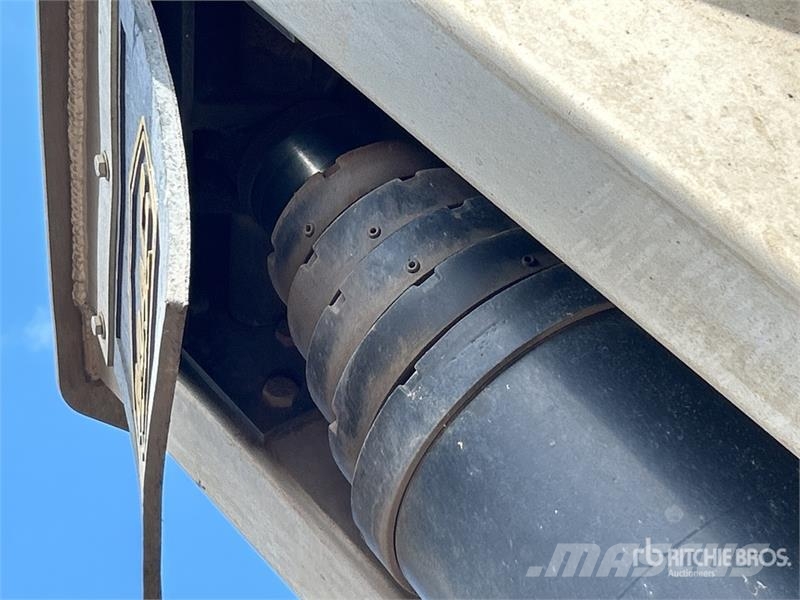 MAC simizer 40 ft T/A Aluminum Frameless End Dump Trai Tipper trailers