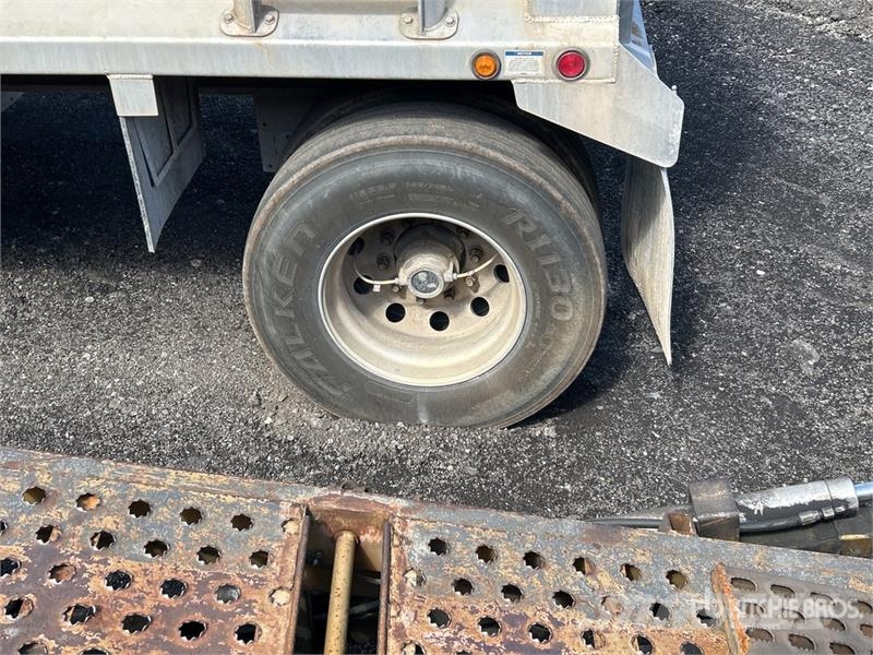 MAC simizer 40 ft T/A Aluminum Frameless End Dump Trai Tipper trailers