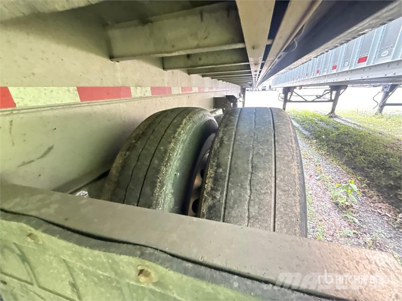 MAC TNAR48AA 48 ft T/A Spread Axle Curtain Side Traile مقطورات بغطاء جانبي