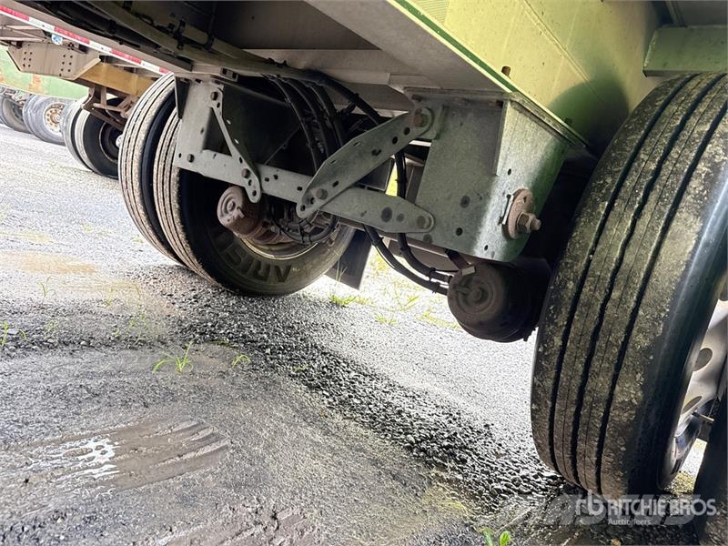 MAC TNAR48AA 48 ft T/A Spread Axle Curtain Side Traile Prikolice sa ceradom