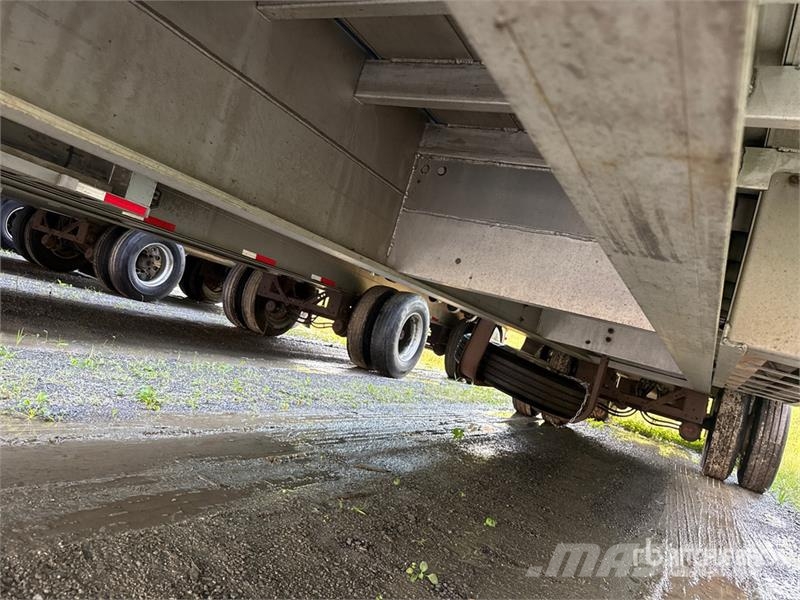 MAC TNAR48AA 48 ft T/A Spread Axle Curtain Side Traile 侧帘拖车