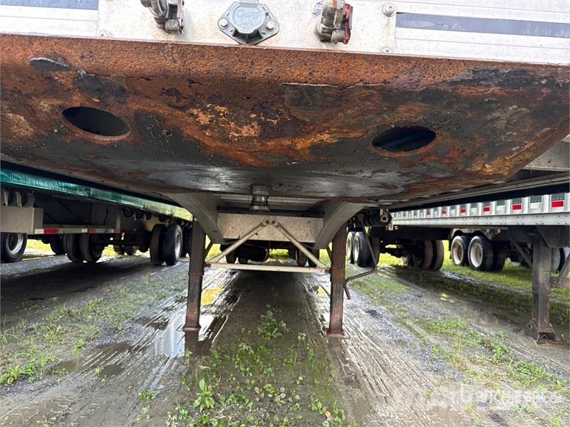 MAC TNAR48AA 48 ft T/A Spread Axle Curtain Side Traile 侧帘拖车