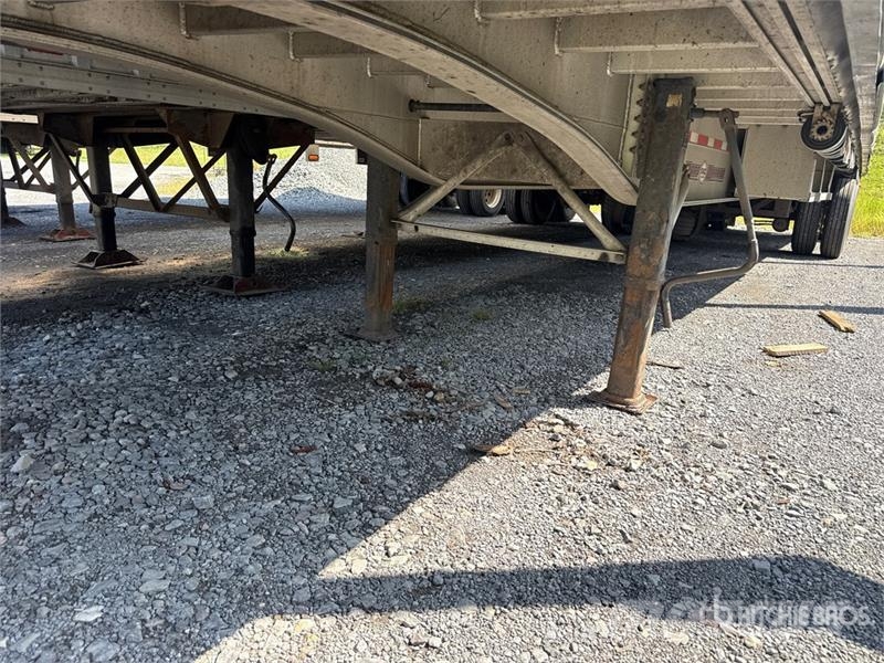 MAC TNAR48AA 48 ft T/A Spread Axle Curtain Side Traile Curtainsider trailers