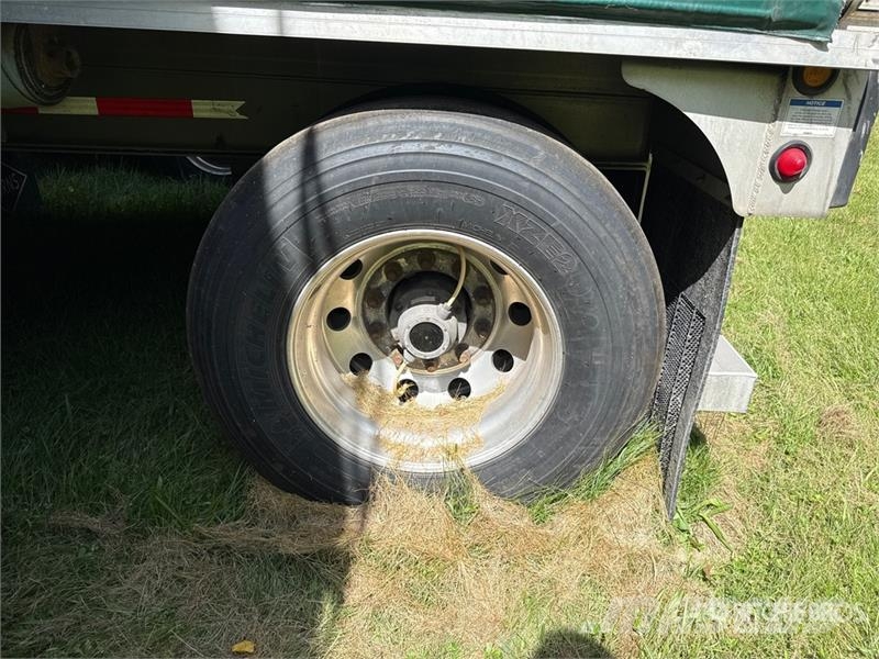 MAC TNAR48AA 48 ft T/A Spread Axle Curtain Side Traile Gardinanhænger