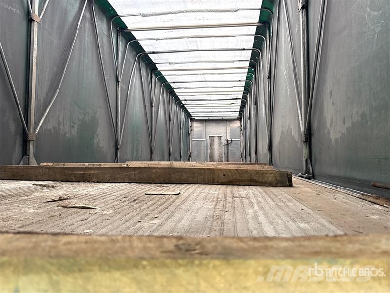 MAC TNAR48AA 48 ft T/A Spread Axle Curtain Side Traile 侧帘拖车