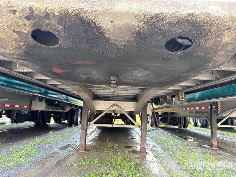MAC TNAR48AA 48 ft T/A Spread Axle Curtain Side Traile 侧帘拖车