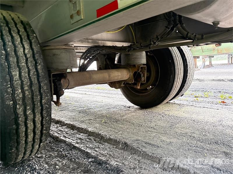 MAC TNAR48AA 48 ft T/A Spread Axle Curtain Side Traile Prikolice sa ceradom