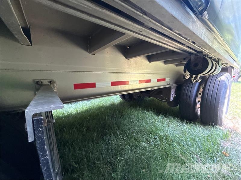 MAC TNAR48AA 48 ft T/A Spread Axle Curtain Side Traile Gardinanhænger