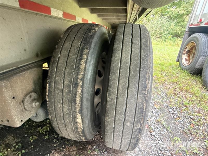 MAC TNAR48AA 48 ft T/A Spread Axle Curtain Side Traile مقطورات بغطاء جانبي