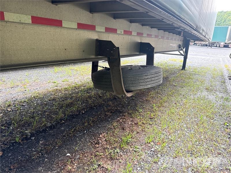 MAC TNAR48AA 48 ft T/A Spread Axle Curtain Side Traile مقطورات بغطاء جانبي