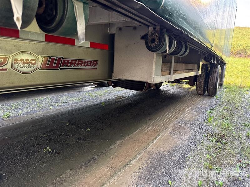 MAC TNAR48AA 48 ft T/A Spread Axle Curtain Side Traile 侧帘拖车