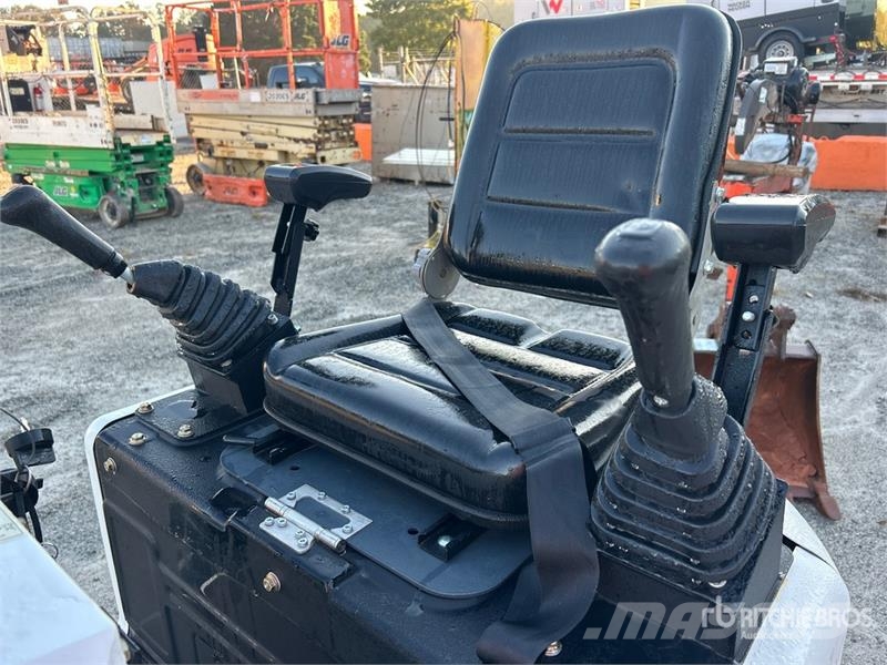 Machpro 319-WHITE-BLT Mini Excavator (Unused) Mini rýpadlá < 7t