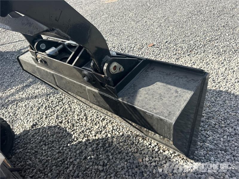 Machpro MPS310 Mini Compact Track Loader (Unused) لوادر انزلاقية التوجيه