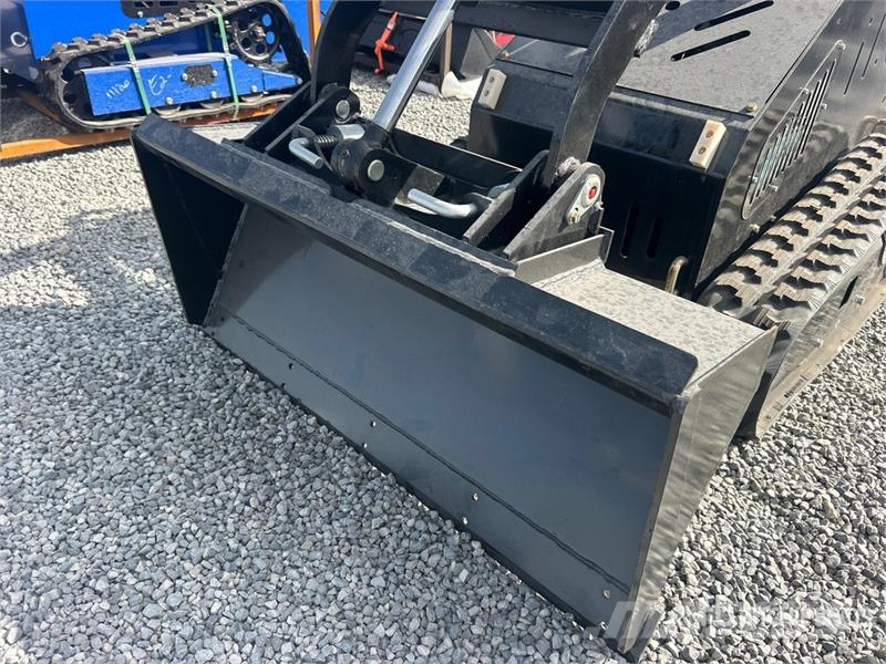 Machpro MPS310 Mini Compact Track Loader (Unused) لوادر انزلاقية التوجيه