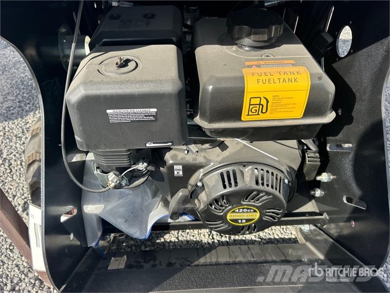 Machpro MPS310 Mini Compact Track Loader (Unused) لوادر انزلاقية التوجيه