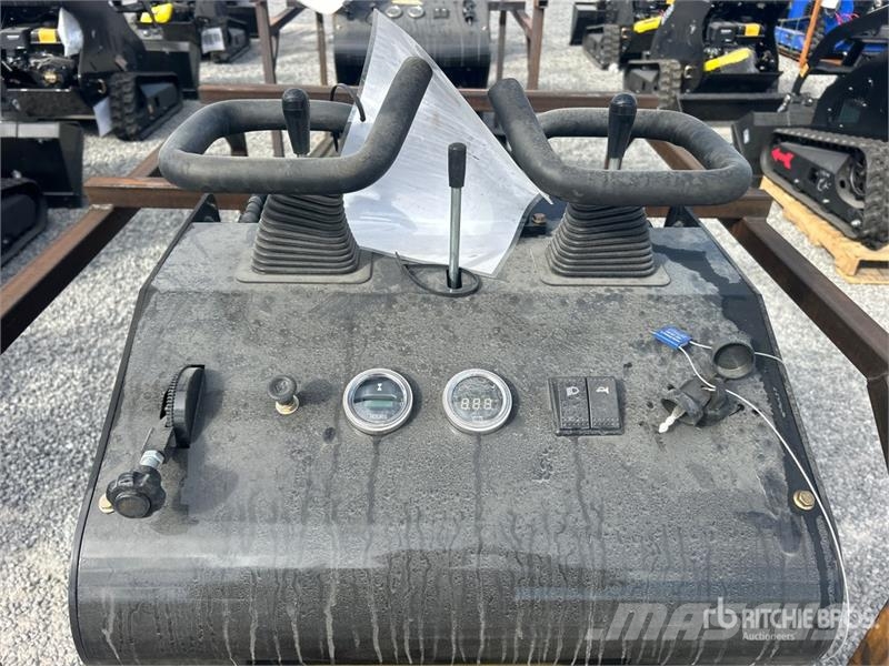 Machpro MPS310 Mini Compact Track Loader (Unused) Skid steer mini utovarivači