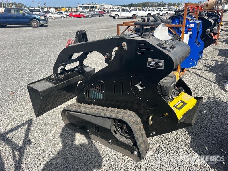 Machpro MPS310 Mini Compact Track Loader (Unused) لوادر انزلاقية التوجيه