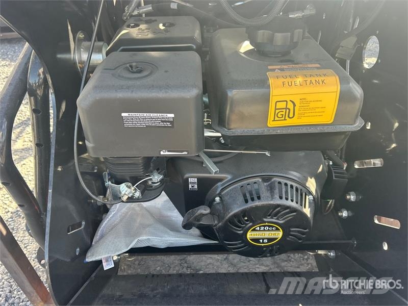 Machpro MPS310 Mini Compact Track Loader (Unused) Kompaktlaadurid