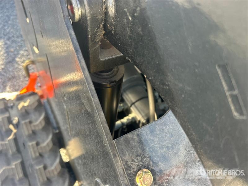 Machpro MPS310 Mini Compact Track Loader (Unused) Kompaktlaadurid