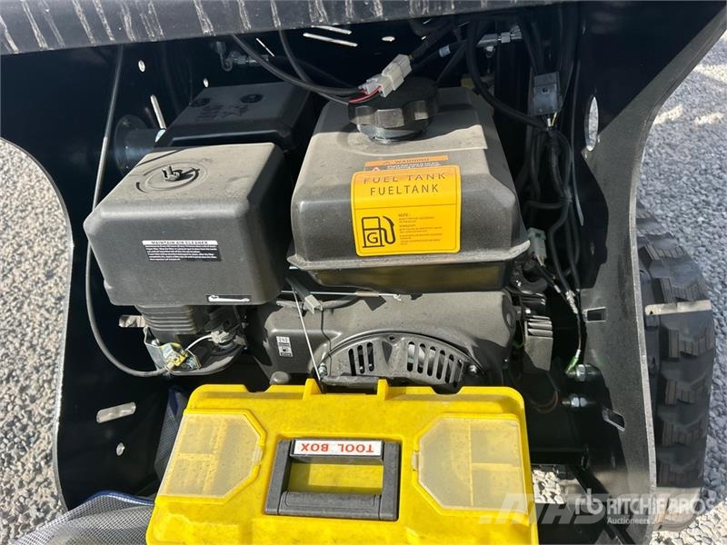 Machpro MPS310 Mini Compact Track Loader (Unused) لوادر انزلاقية التوجيه