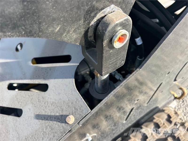 Machpro MPS310 Mini Compact Track Loader (Unused) لوادر انزلاقية التوجيه