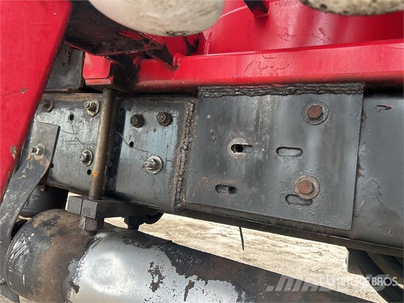 Mack 16000 5825 lb Knuckle Boom on Mack RB600 6x4 Boom Kraanaga veokid